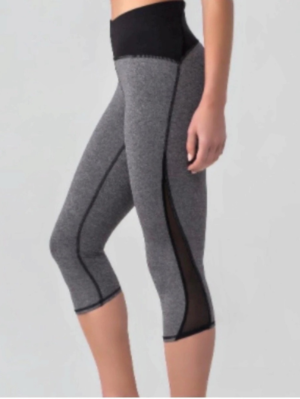 lululemon Seek The Heat Crop Gray & Black Leggings Size 6